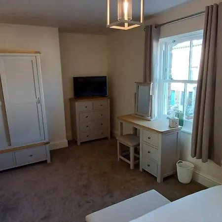 Feriehus West Cliff Townhouse With Parking Whitby